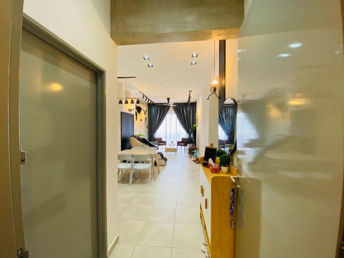Orang Utan Guest House Monthly Sandakan Exteriör bild