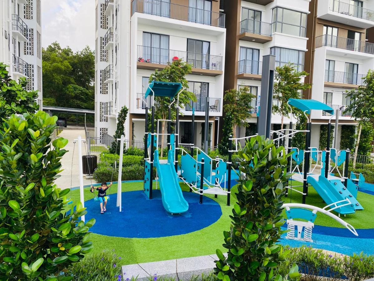 Orang Utan Guest House Monthly Sandakan Exteriör bild